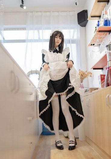 她美丽